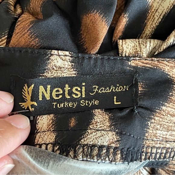 Beautiful Netsi Fashion Leopard Print Maxi Dress Size Large - Picture 11 of 11